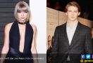 Makin Serius, Taylor Swift Sering Bobok di Rumah Pacar - JPNN.com