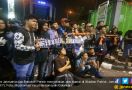 Dedengkot Viking Apresiasi Aksi 1000 Lilin Bobotoh-Jakmania di Bekasi - JPNN.com