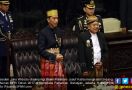 Unik, Makna Penting Jokowi-JK Mengenakan Pakaian Adat - JPNN.com