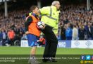 Dramatis! Anak Gawang Selamat saat Bentrok Fan Everton vs Hajduk Split - JPNN.com