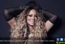 Mariah Carey Masih Cuek Pamer Bodi di Usia 47 Tahun - JPNN.com