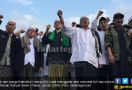 Ikut Aksi Tolak Full Day School, Bupati Enthus Berjanji Surati Jokowi - JPNN.com