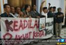 KPK Tangkap Siti Masitha, Warga Tegal Gelar Aksi di Balai Kota - JPNN.com