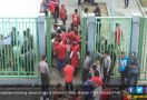 Petasan Meledak di Tribun, Suporter Timnas Indonesia Tewas Mengenaskan - JPNN.com