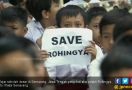 Malaysia Siap Izinkan Pengungsi Rohingya Masuk, Asalkan... - JPNN.com