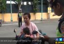 Ibu dan Anak Kompak Menangis Saat Ditilang Polisi - JPNN.com