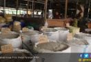 Operasi Pasar Murah, 4 Ton Beras Ludes dalam Dua Jam - JPNN.com