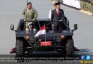 Tegaskan Diri Sebagai Panglima Tertinggi, Jokowi Berpesan Begini kepada TNI - JPNN.com