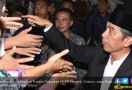 Jokowi Ajak Umat Islam Teladani Kecintaan Kiai pada Negeri - JPNN.com