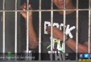 Pengakuan Sopir Angkot Pukul Polisi Pakai Besi - JPNN.com