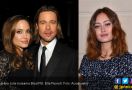 Mirip Angelina Jolie Muda, Aktris Ini Dipepet Brad Pitt - JPNN.com