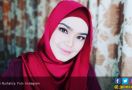 Siti Nurhaliza Semringah Dapat Kiriman Jeruk dari Jakarta - JPNN.com