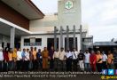 Senator Mervin Sidak ke Puskesmas Babo, Teluk Bintuni - JPNN.com