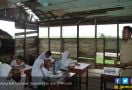 BFI Finance Bangun Kembali Harapan Anak-anak Lombok - JPNN.com