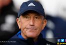 Gara-Gara Chelsea, Tony Pulis Kehilangan Pekerjaan di WBA - JPNN.com