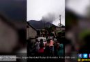 Gunung Agung Meletus, Jangan Mendekat Radius 6 Kilometer - JPNN.com