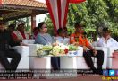 Bu Mega: Kader PDIP Harus Bantu Rakyat dengan Tulus - JPNN.com