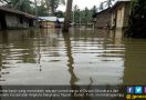 Ratusan Rumah di Tapsel Terendam Banjir, Warga Mengungsi - JPNN.com