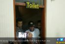 Saat Belasan Calon Kepala Desa Keluar Masuk Toilet Polres - JPNN.com
