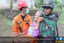 Bertahan di Zona Merah, Warga Dievakuasi Paksa - JPNN.com