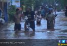 Banjir Bandang Terjang Alasmalang  - JPNN.com