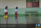 Akhir Tahun, Banjir Rendam Ribuan Rumah - JPNN.com
