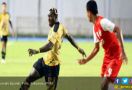 Gol Dzumafo Bawa Bhayangkara FC Menang Atas Madura United - JPNN.com