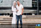 Baru Menikah, Angel Lelga dan Vicky Saling Bongkar Kebiasaan - JPNN.com