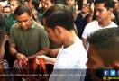 Borong Tas di Malioboro, Jokowi Cuma Keluar Duit Rp 120 Ribu - JPNN.com