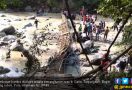 Jembatan Roboh, 30 Pengunjung Penangkaran Rusa Terluka - JPNN.com