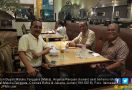 Tokoh Malra Bersatu Dukung Angelus Renjaan - Hamzah Rahayaan - JPNN.com