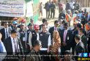 Bersama Jokowi, BAZNAS Serahkan Bantuan ke Pengungsi Myanmar - JPNN.com