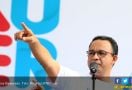 PKL Berjualan di Trotoar Marak, Anies Belum Bersikap Galak - JPNN.com
