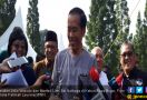 Ternyata Ibu Iriana Jokowi dan Kahiyang Suka Burung - JPNN.com