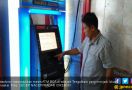 Kartu ATM Tertelan, Rp 35 Juta Melayang - JPNN.com