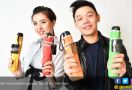 Jope, Jadi Payung Langganan Promosi Para Artis - JPNN.com