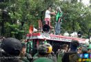 Ribuan Ojek Online Jabodetabek Demo di Seberang Istana - JPNN.com