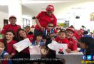 BMI DKI Jakarta Berbagi Kebahagiaan dengan Anak-anak YKAKI - JPNN.com
