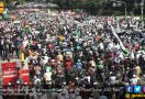 Suara Azan Awali Aksi 64 di Depan Bareskrim Polri - JPNN.com