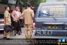 Kadus Bawa Cewek Main Mobil Goyang di Samping Rumah Kapolres - JPNN.com