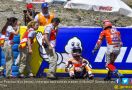 MotoGP Spanyol: Lihat! Pedrosa Terbang, Terbanting ke Aspal - JPNN.com