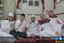 Pilgub Jatim 2018: Kode Salam Satu Jari Gus Fadil - JPNN.com