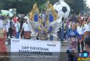 Semarak Parade Asian Games Sangat Menghibur Warga Palembang - JPNN.com