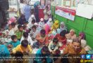 Mahasiswa UBK Gelar Aksi Kemanusiaan di Kampung Pemulung - JPNN.com
