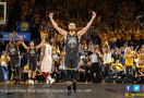 Hujan 3 Points, Warriors Atasi Cavaliers di Game 2 Final NBA - JPNN.com