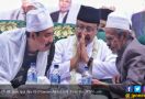 Ulama Kubu Gus Ipul Prihatin Fatwa Fardu Ain Tim Khofifah - JPNN.com