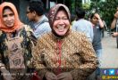 Bu Risma: Jawa Timur Tak Butuh Pemimpin Keminter dan Mekedel - JPNN.com