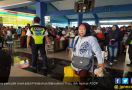 Sebanyak 45.662 Penumpang Pejalan Kaki Kembali ke Jawa - JPNN.com