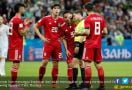 Gol ke Gawang Spanyol Dianulir, Staf Pelatih Iran Masuk RS - JPNN.com