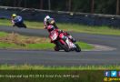 Awhin dengan Honda CBR250RR Kuasai Seri-2 Kejurnas Sport 250 - JPNN.com